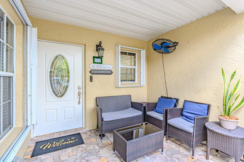 3 bedroom Townhouse at 405 Maplewood Drive #405, Joggers Run, Greenacres — photo 4