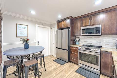 405 Maplewood Drive #405, Greenacres FL - photo 6 of 30