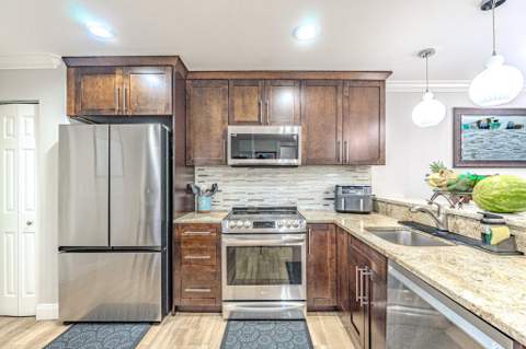 405 Maplewood Drive #405, Greenacres FL - photo 8 of 30