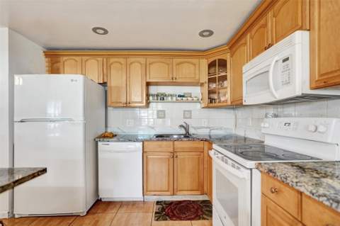 5208 NE 24th Terrace #F118, Fort Lauderdale FL - photo 9 of 27