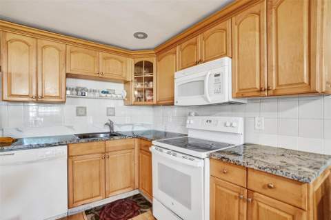 5208 NE 24th Terrace #F118, Fort Lauderdale FL - photo 10 of 27