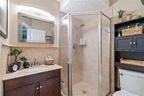5151 W Oakland Park Boulevard #204, Lauderdale Lakes FL - photo 6 of 13