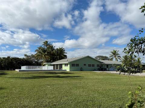 4656 Lillian Avenue, Palm Beach Gardens FL - photo 21 of 28