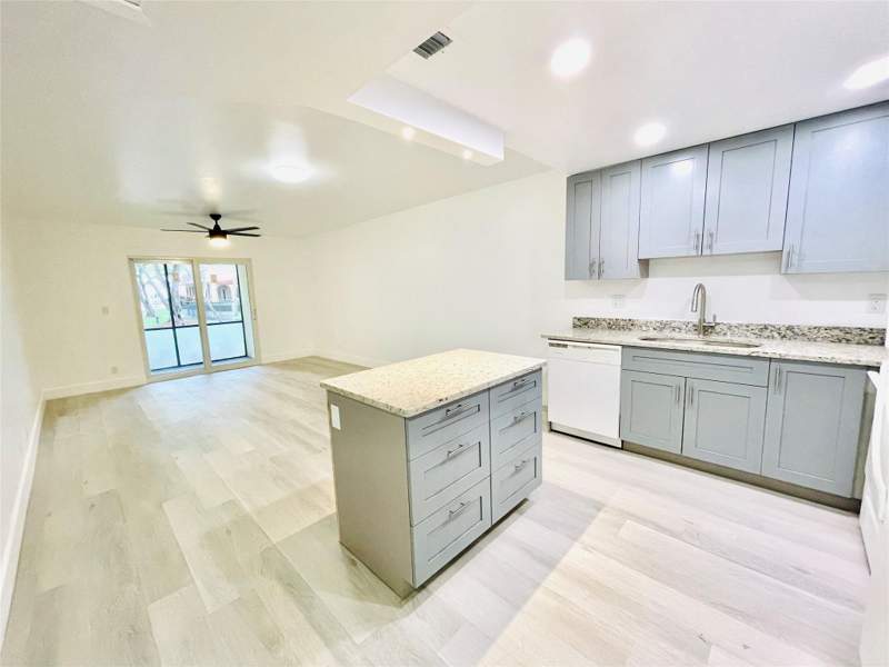 1 bedroom Condominium at 257 S Cypress Road #414, Barcelona North, Pompano Beach — photo 5