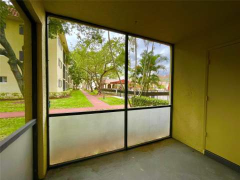 257 S Cypress Road #414, Pompano Beach FL - photo 11 of 60