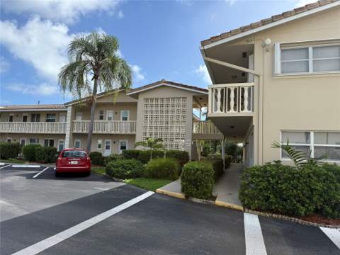 2131 NE 42nd Court #202e, Lighthouse Point FL - photo 16 of 23