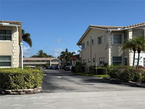 2131 NE 42nd Court #202e, Lighthouse Point FL - photo 17 of 23