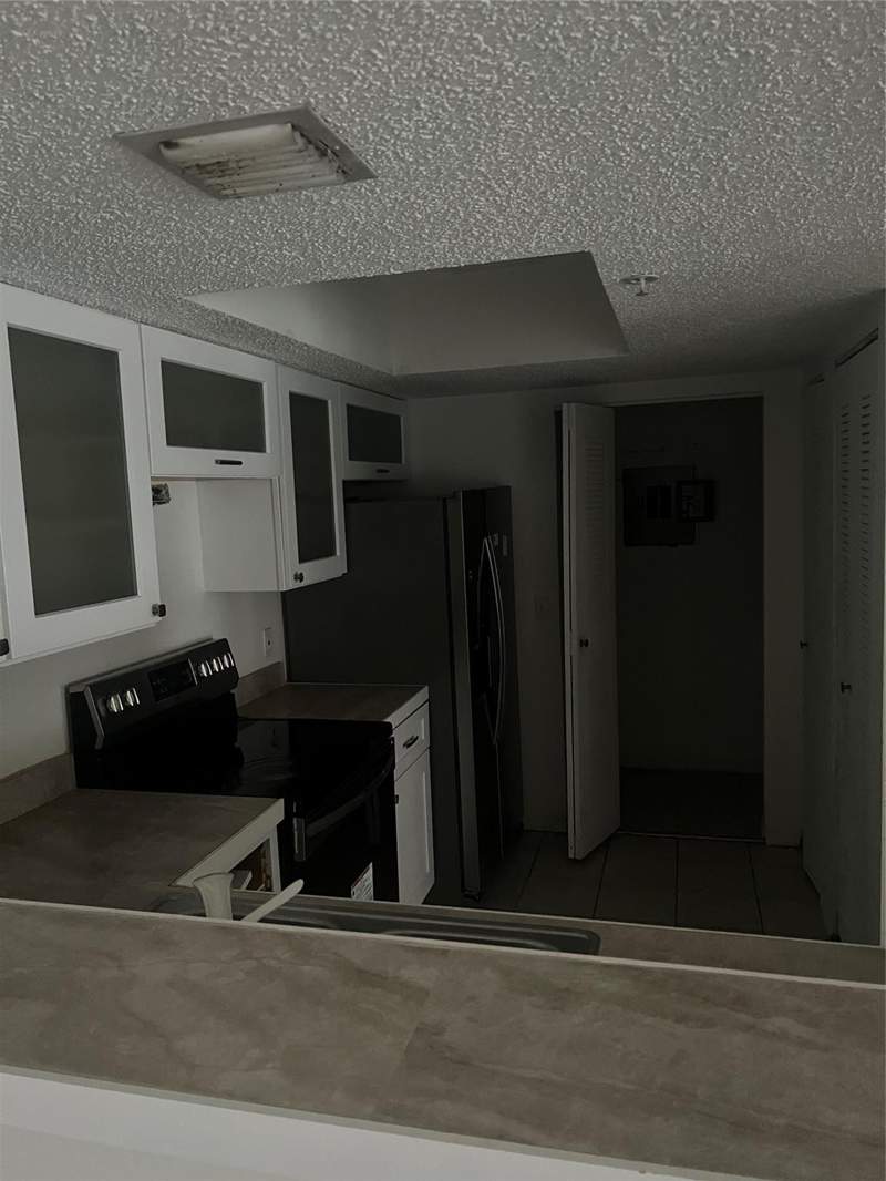 2 bedroom Condominium at 5031 Wiles Road #202, Evergreen Lakes Condo, Coconut Creek — photo 4
