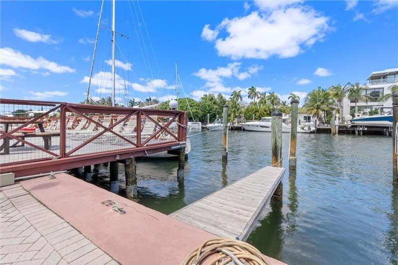 1 bedroom Condominium at 1777 SE 15th Street #404, Cromwell East, Fort Lauderdale — photo 5