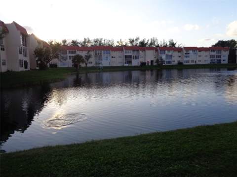 2831 E Sunrise Lakes Drive #209, Sunrise FL - photo 6 of 34
