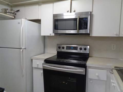 2831 E Sunrise Lakes Drive #209, Sunrise FL - photo 24 of 34
