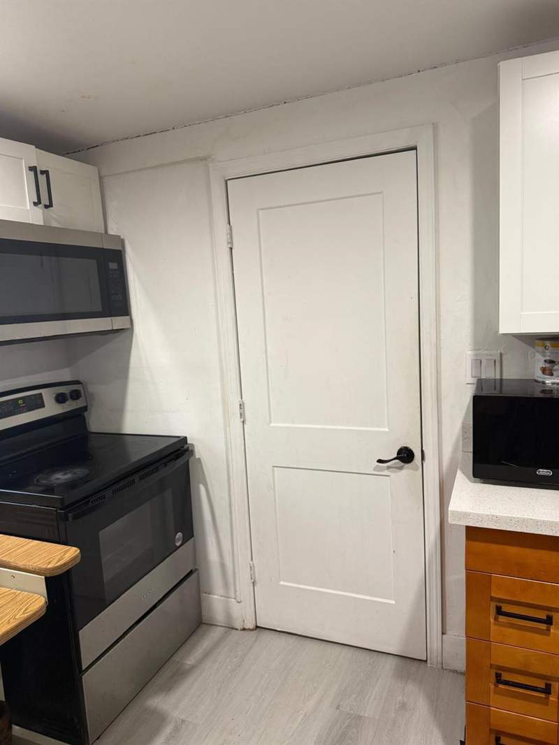 3 bedroom Single Family Residence at 1116 W 32nd Street, Dunbar Terrace, Riviera Beach — photo 3