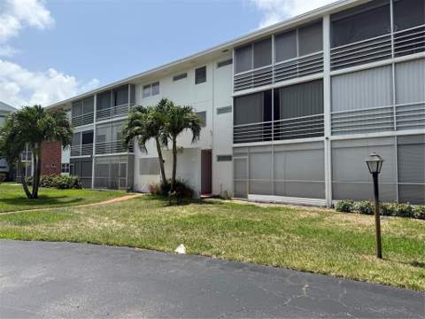 25 SE 13th Street #B2, Boca Raton FL - photo 9 of 10