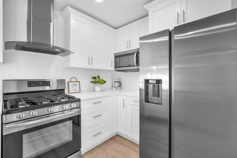 4 bedroom Single Family Residence at 3308 E El Vedado Court, Hillcrest Heights, West Palm Beach — photo 4