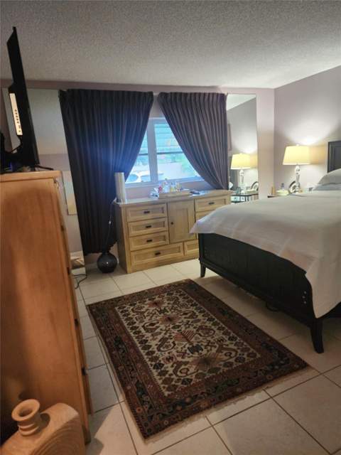 804 SE 7th Street #101, Deerfield Beach FL - photo 10 of 15