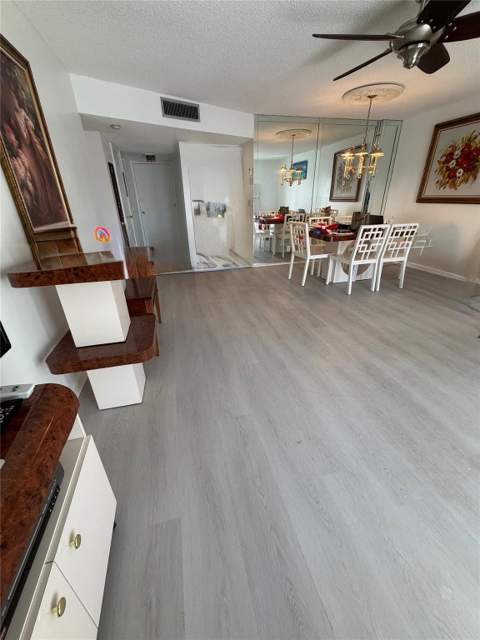 4851 NW 21st #403, Lauderhill FL - photo 14 of 21