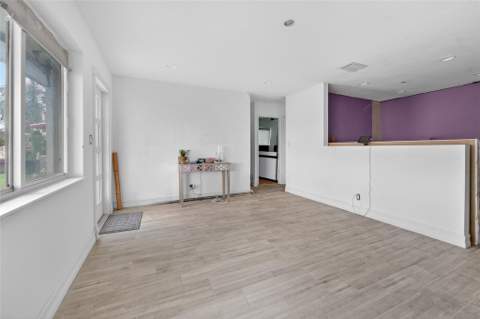 241 W 20th Street, Riviera Beach FL - photo 15 of 43