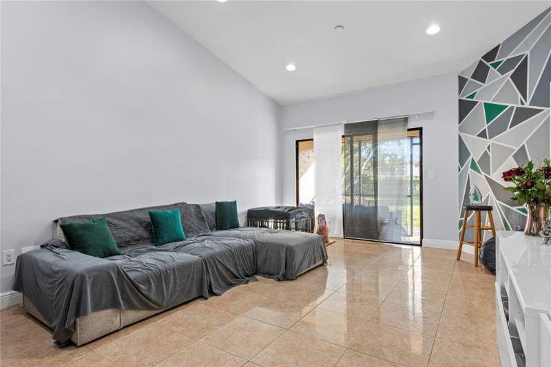 2 bedroom Condominium at 9612 NW 76th Court #9612, West Lake, Tamarac — photo 4