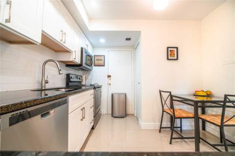 300 Diplomat Parkway #309, Hallandale Beach FL - photo 10 of 25
