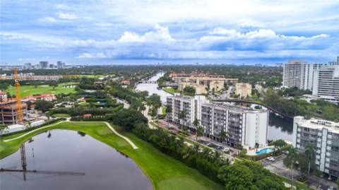 300 Diplomat Parkway #309, Hallandale Beach FL - photo 22 of 25