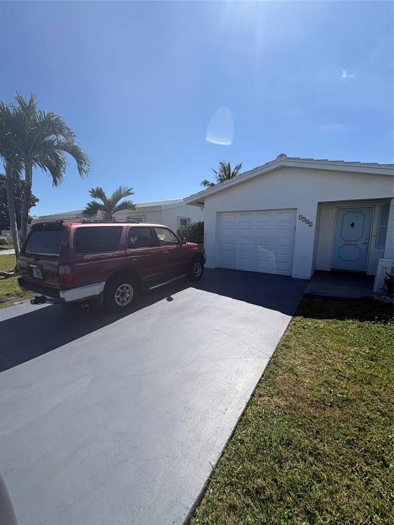 2 bedroom Single Family Residence at 2392 SW 13th Terrace, Palm Beach Leisureville 0, Boynton Beach — photo 2