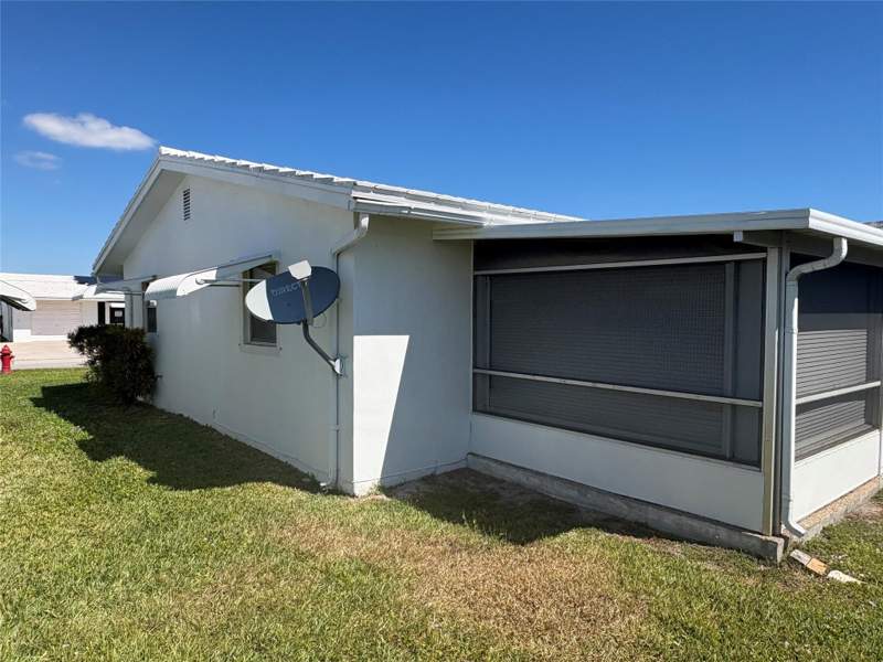 2 bedroom Single Family Residence at 2392 SW 13th Terrace, Palm Beach Leisureville 0, Boynton Beach — photo 4