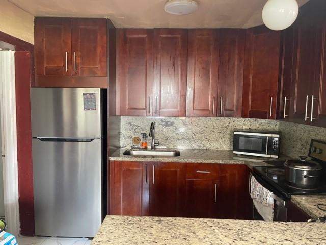 3 bedroom Single Family Residence at 6103 Fletcher Street, Third Amd Of Por Of, Hollywood — photo 3