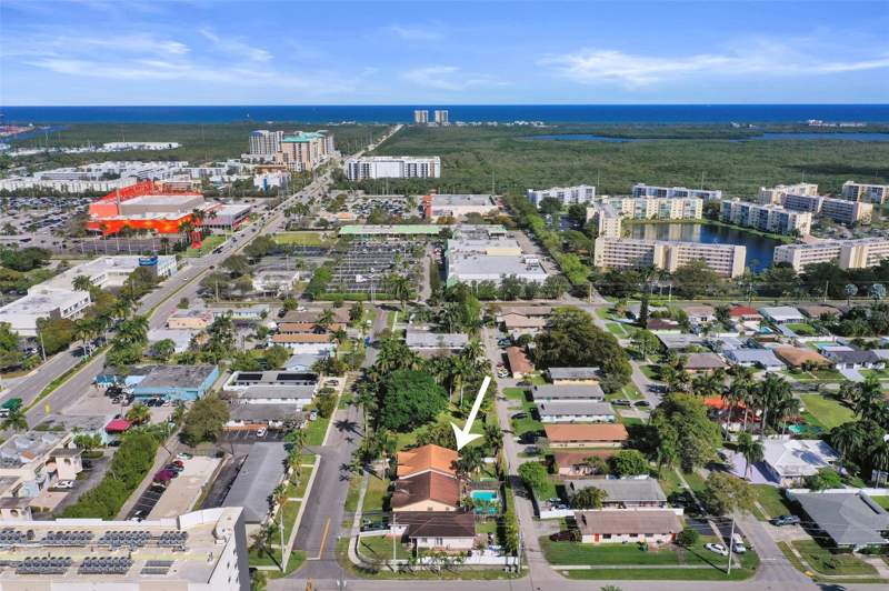 3 bedroom Single Family Residence at 210 SE Park Street, Dania Beach Sub 8-1B, Dania Beach — photo 5
