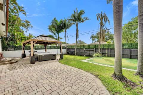 210 SE Park Street, Dania Beach FL - photo 12 of 39