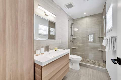 210 SE Park Street, Dania Beach FL - photo 18 of 39