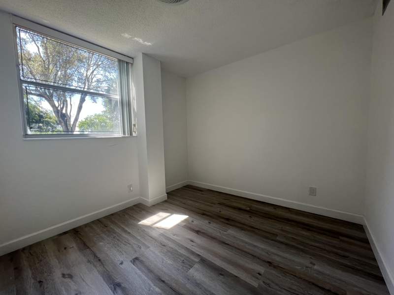 3 bedroom Condominium at 6161 NW 2nd Avenue #114, Boca Teeca Condo 4, Boca Raton — photo 5