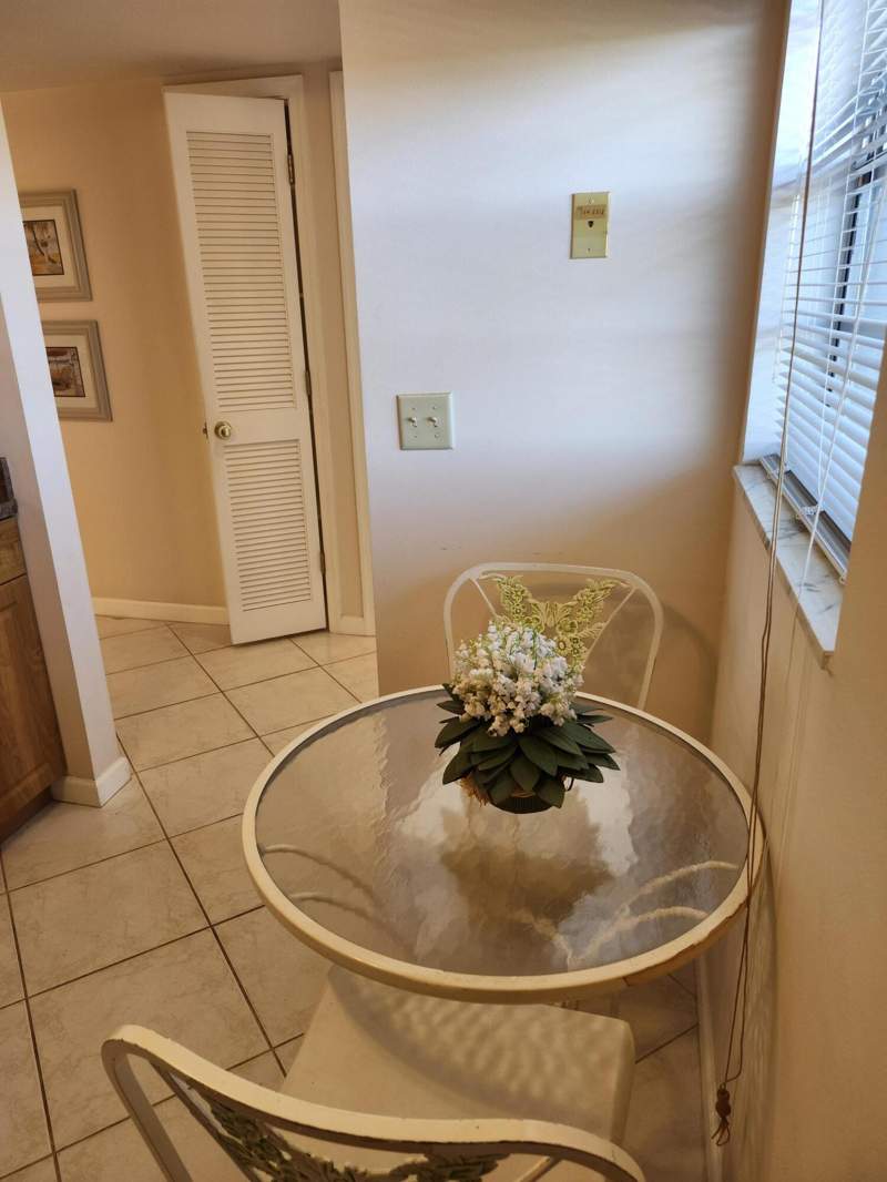 1 bedroom Condominium at 230 NE 26th Avenue #408, Village Royale On The Green Condo / Greenhaven, Boynton Beach — photo 4