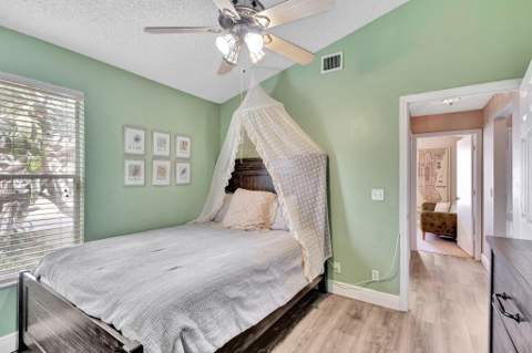 328 Hammocks Trail, Greenacres FL - photo 21 of 54