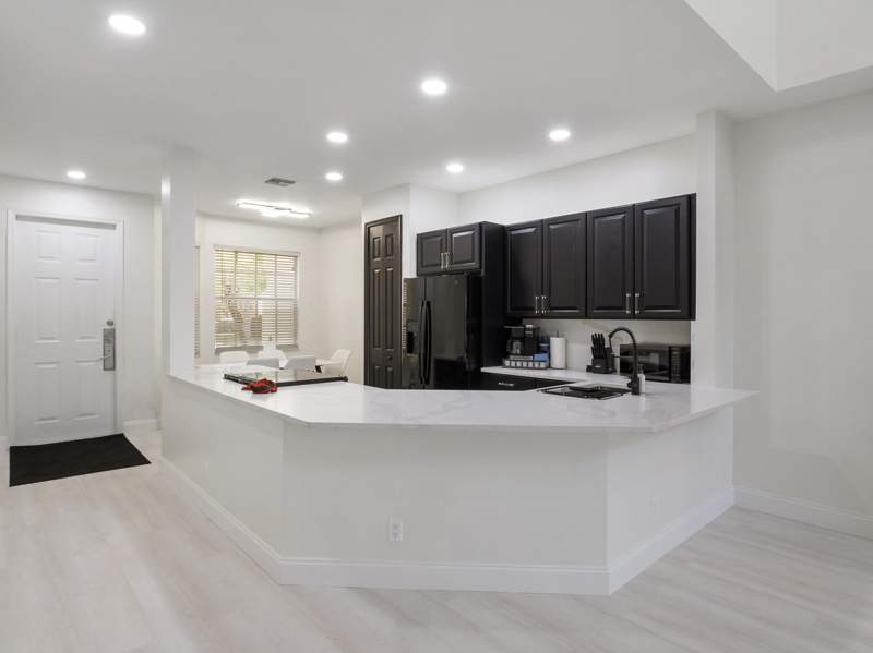 4 bedroom Townhouse at 9011 Sand Shot Way, Pod 20C Pud Ll At The Reserve - Castle Pines, Port St. Lucie — photo 4