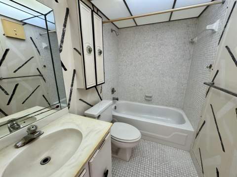 8050 W Mcnab Road #320, Tamarac FL - photo 18 of 24