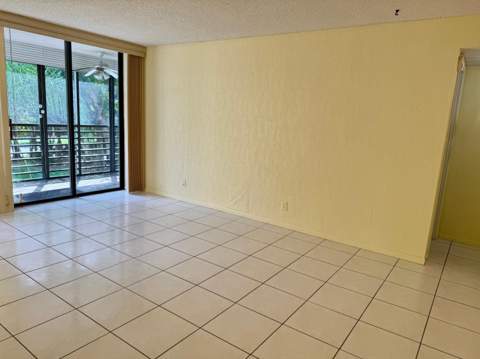 8050 W Mcnab Road #320, Tamarac FL - photo 9 of 24