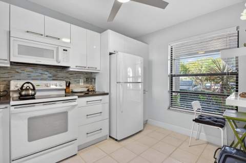 3485 Environ Boulevard #C107, Lauderhill FL - photo 13 of 32