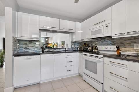 3485 Environ Boulevard #C107, Lauderhill FL - photo 15 of 32