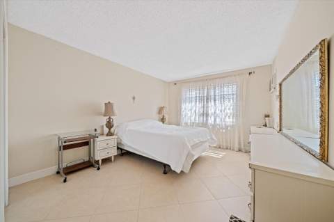 3201 NE 14th Street Causeway #209, Pompano Beach FL - photo 9 of 24