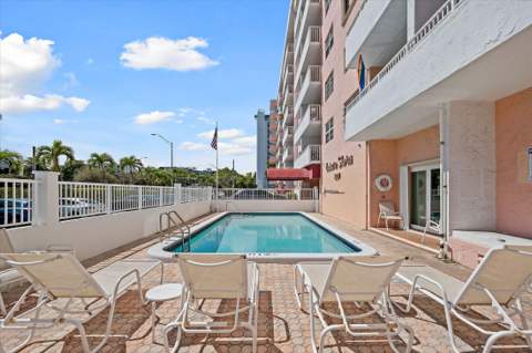 3201 NE 14th Street Causeway #209, Pompano Beach FL - photo 17 of 24