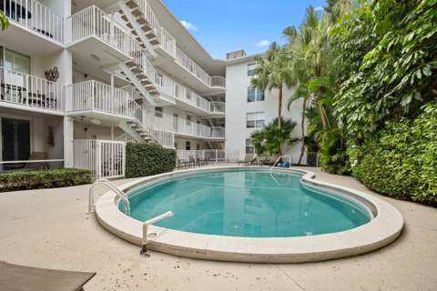 401 Peruvian Avenue #2010, Palm Beach FL - photo 16 of 39