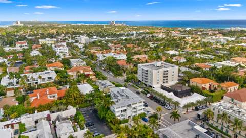 401 Peruvian Avenue #2010, Palm Beach FL - photo 18 of 39