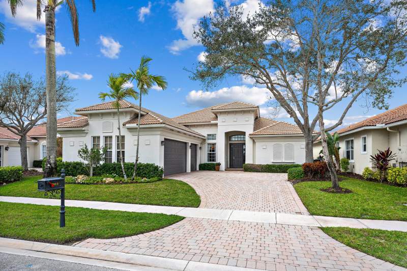 3 bedroom Single Family Residence at 7011 Isla Vista Drive, Ibis Golf & Country Club - Isla Vista, West Palm Beach — photo 4