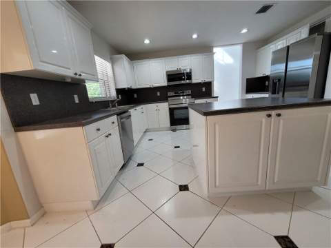 2281 SW 164th Avenue, Miramar FL - photo 7 of 99