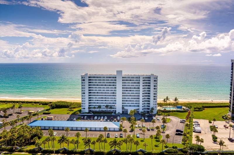 2 bedroom Condominium at 9600 S Ocean Drive #906, Empress Condo, Jensen Beach — photo 3