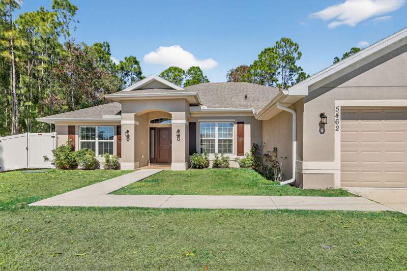 4 bedroom Single Family Residence at 5462 NW Scepter Drive, Port St Lucie-Section 48 First Replat, Port St. Lucie — photo 3