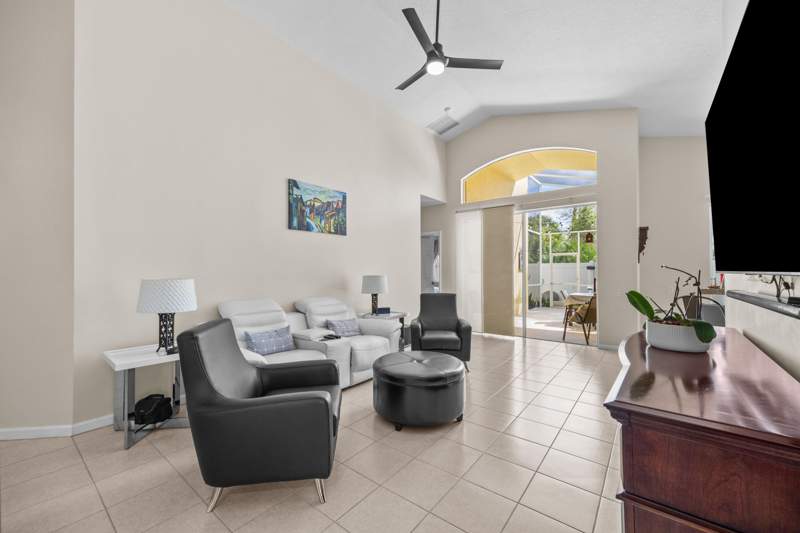 3 bedroom Single Family Residence at 148 NW Pleasant Grove Way, Magnolia Lakes, Port St. Lucie — photo 5