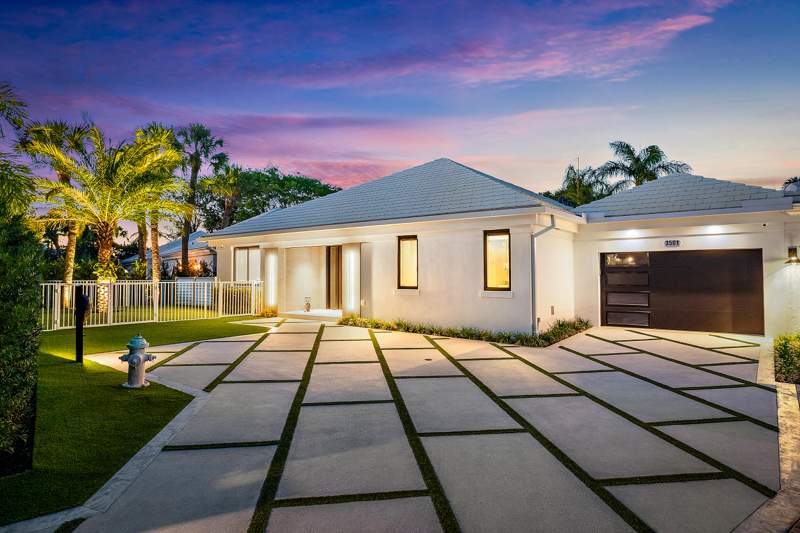 3 bedroom Villa at 3501 Captains Way, Admirals Cove , Jupiter — photo 4
