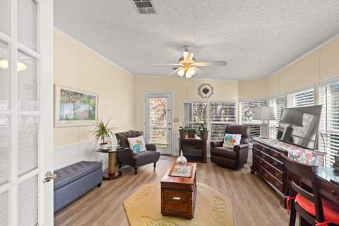 245 Camino Del Rio, Port St. Lucie FL - photo 10 of 36