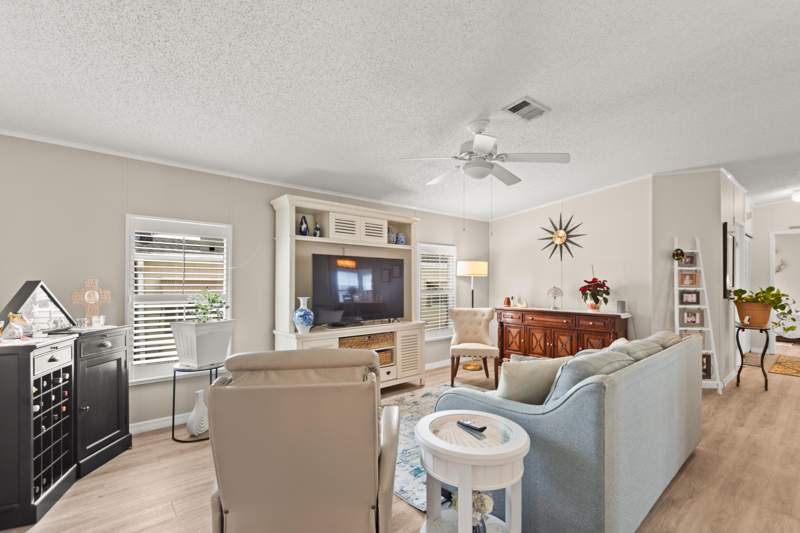 2 bedroom Manufactured Home at 245 Camino Del Rio, Spanish Lakes Riverfront, Port St. Lucie — photo 4